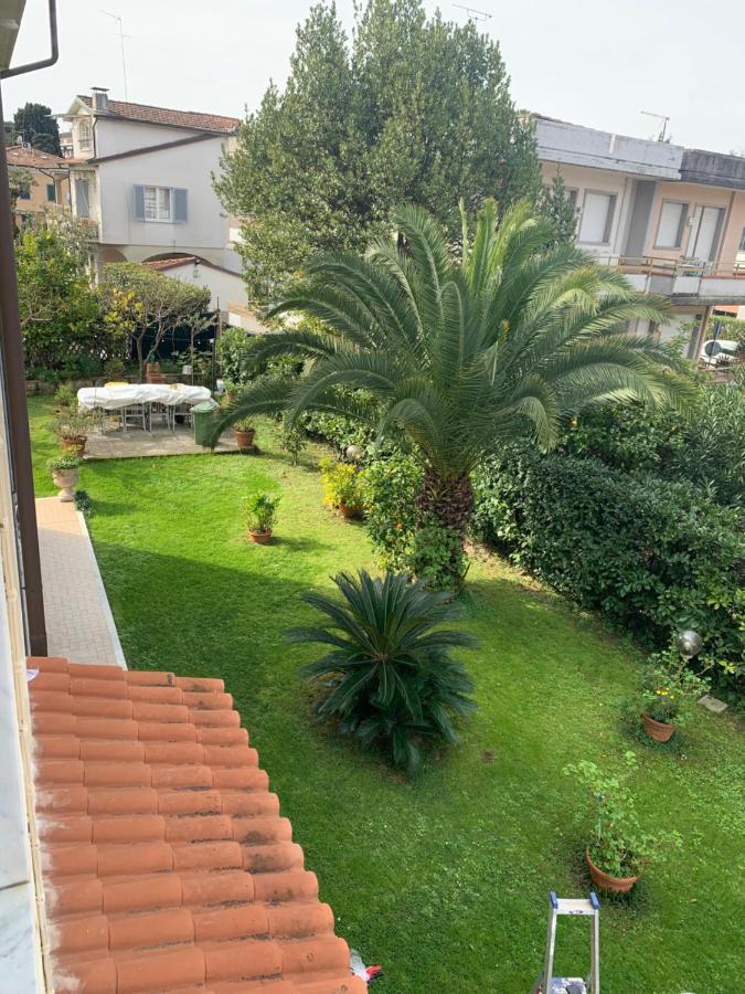 Appartement La Casa Di Vale à Marina di Massa Extérieur photo