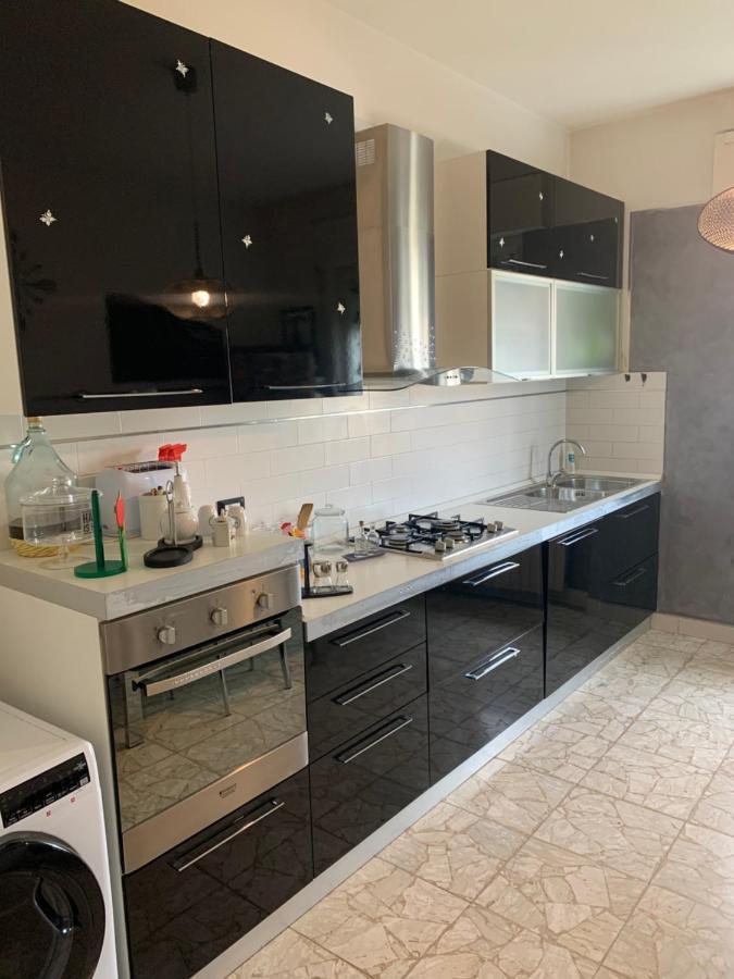 Appartement La Casa Di Vale à Marina di Massa Extérieur photo